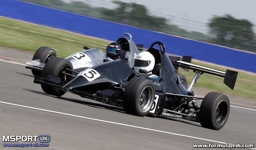 Loading Image 01486...