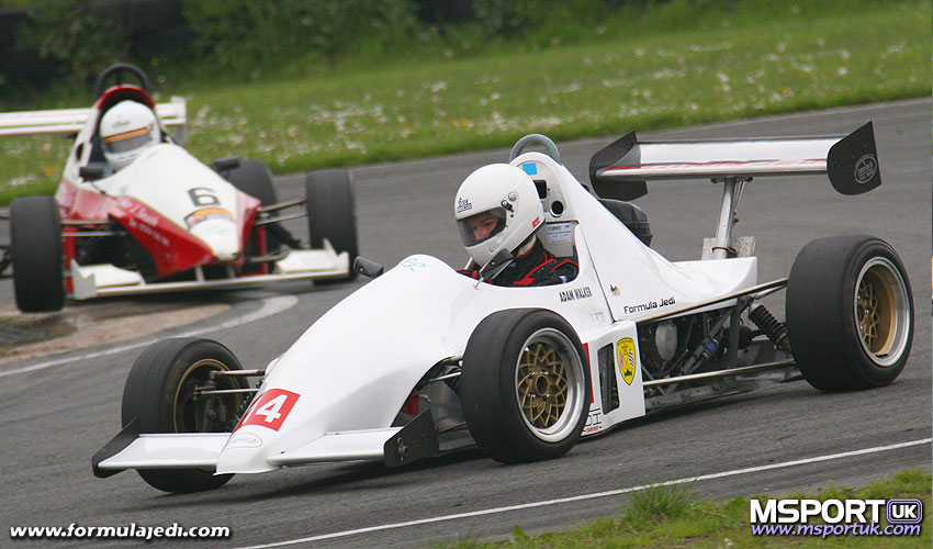 Loading Image 02207...