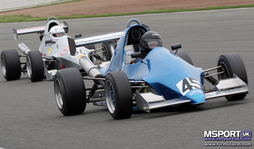 Loading Image 01998...