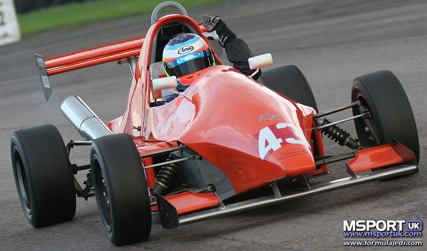 Loading Image 02501...