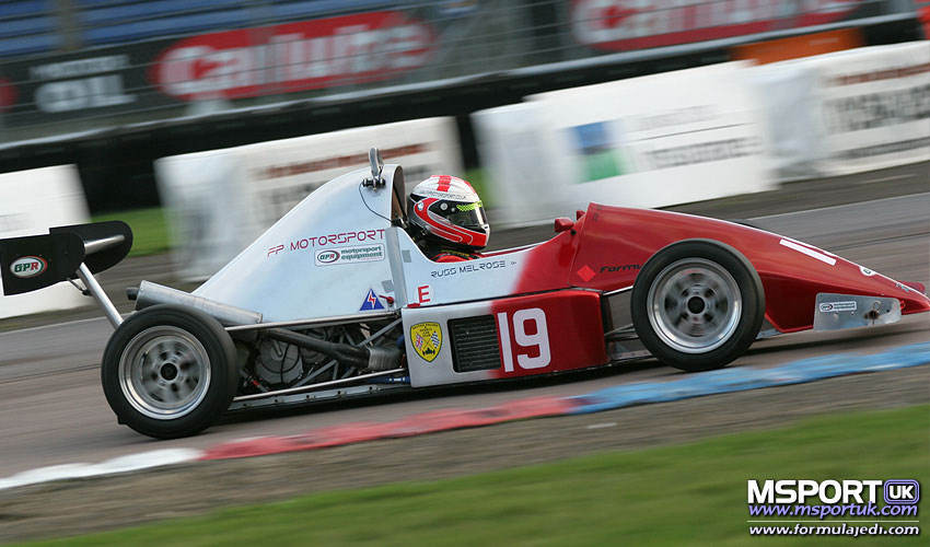 Loading Image 02499...