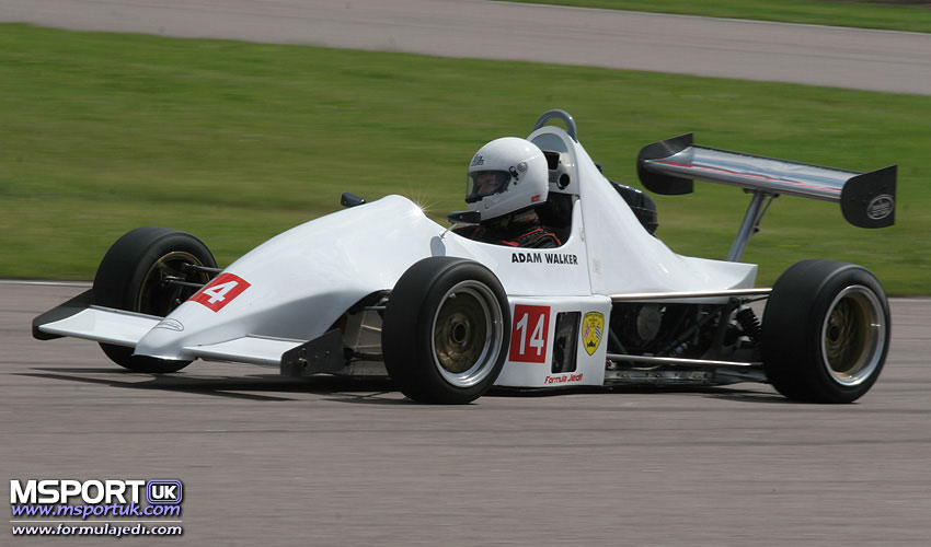 Loading Image 02948...