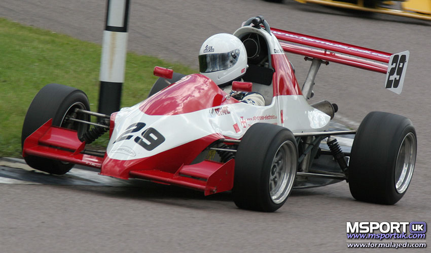 Loading Image 02955...