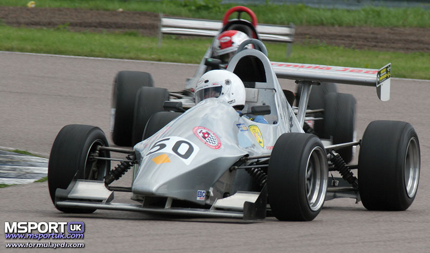 Loading Image 02960...