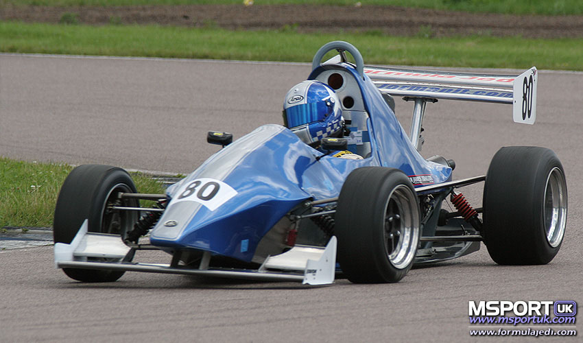 Loading Image 02965...