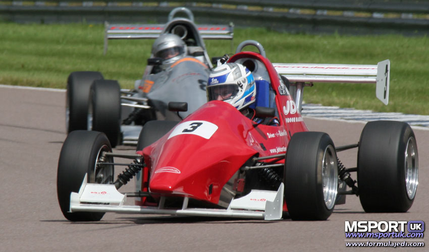 Loading Image 02972...