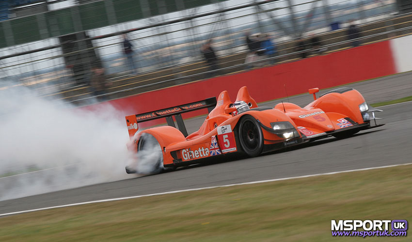 Loading : NIGEL MANSELL SUFFERS IN THE TEAM LNT GINETTA ZYTEK...