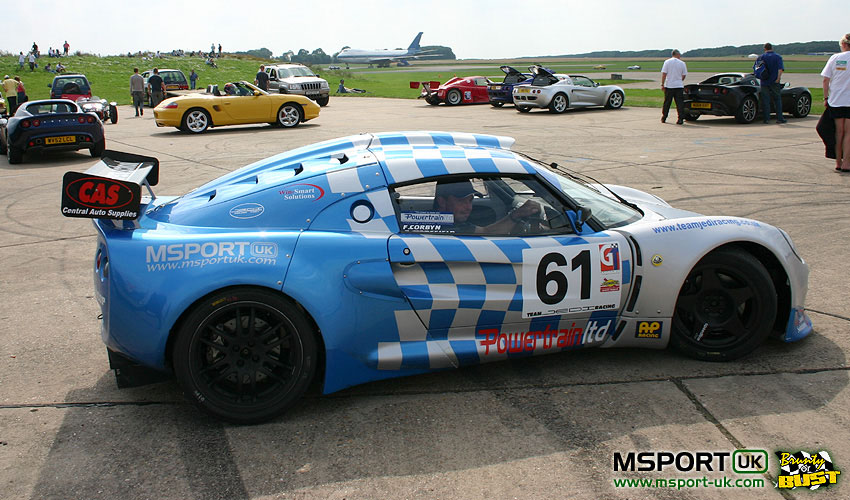 Loading : TEAM JEDI MOTORSPORT ELISE IN THE PADDOCK...