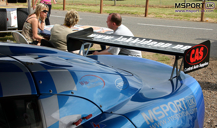 Loading : TEAM JEDI RACING SUPPORTED BY WWW.JAKKIDEGG.NET...